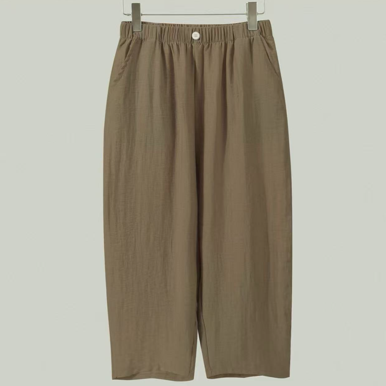 8710-复古亚麻宽松八分香蕉裤（棕咖）