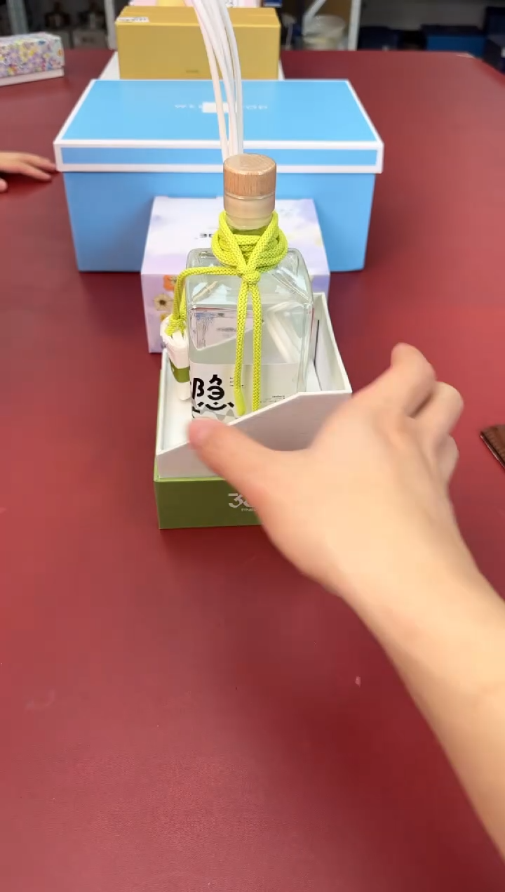 【闪购商品】瓷片新号开播全场漏@@8P49