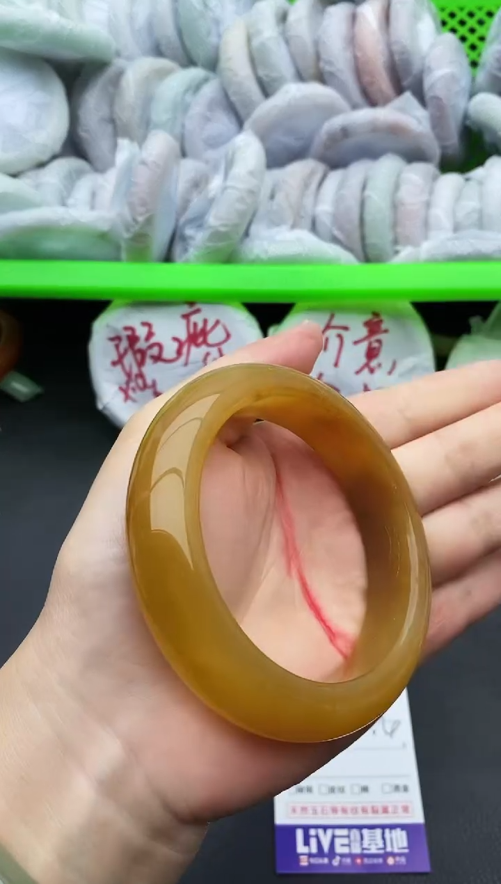 未镶嵌手镯石英质玉瑕疵92+60.4