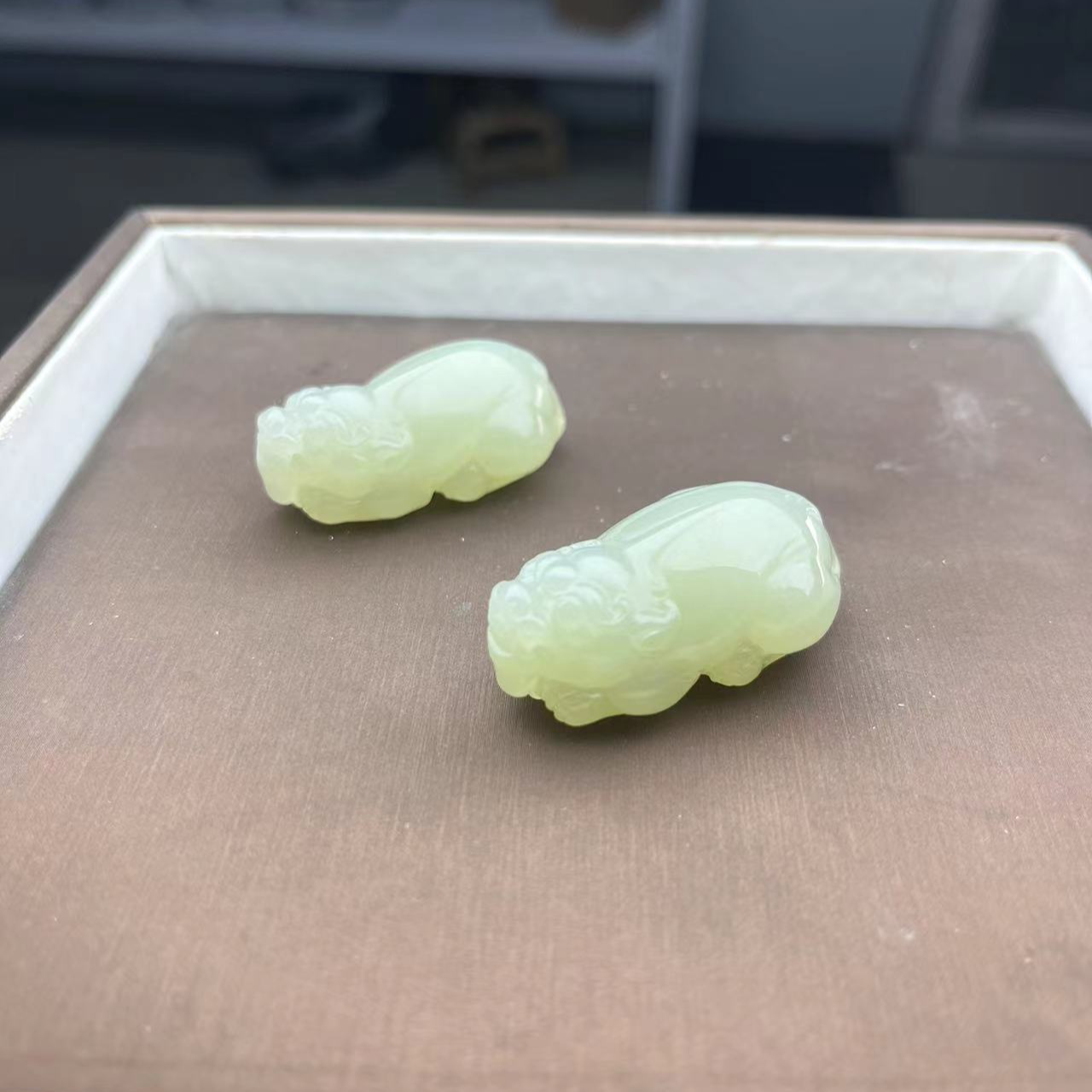 和田玉新疆且末天泰料貔貅吊坠  多阳性发一 