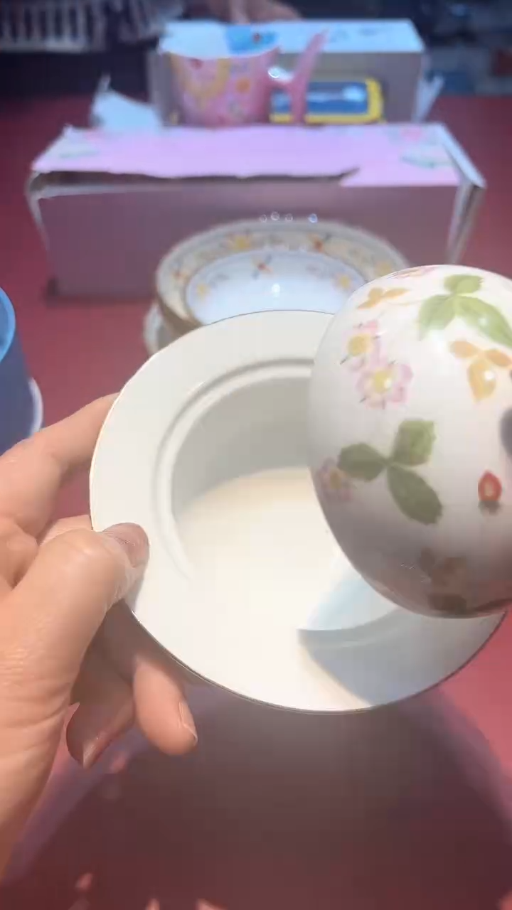 【闪购商品】瓷片锅碗瓢盆一件不剩