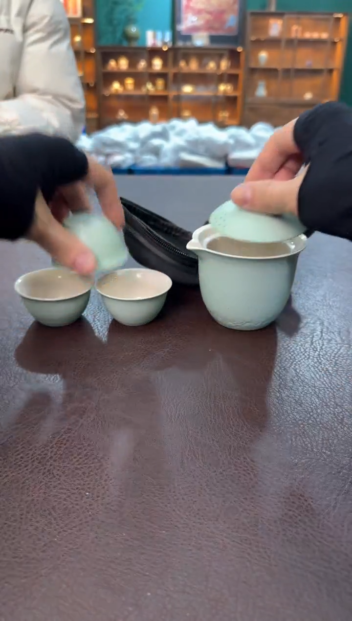 【闪购商品】摆件瓷SC1111111111