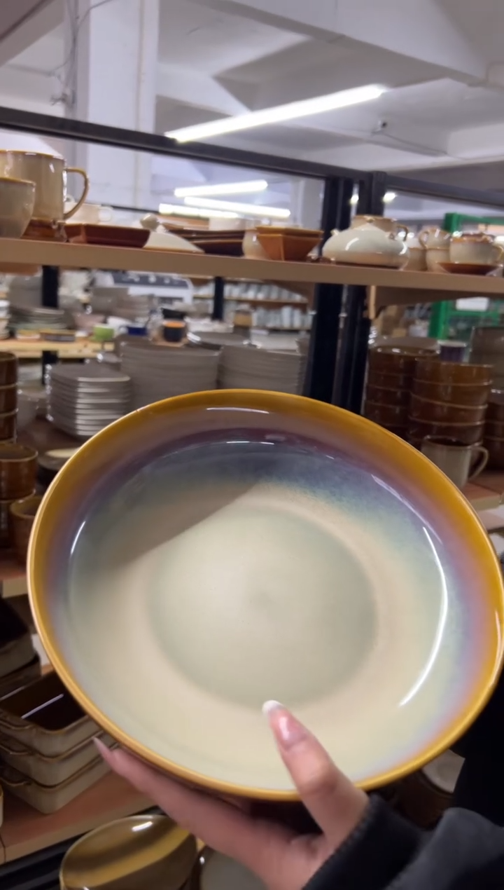 新骨瓷107瑕疵 曼谷棕  10寸深盘