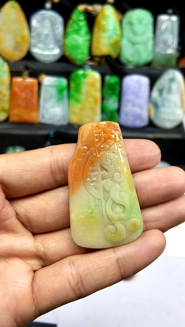 【闪购商品】定制翡翠未镶嵌翡翠A货