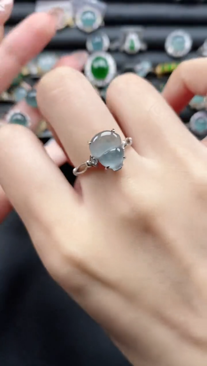 【闪购商品】翡翠戒指银S925镶嵌111111