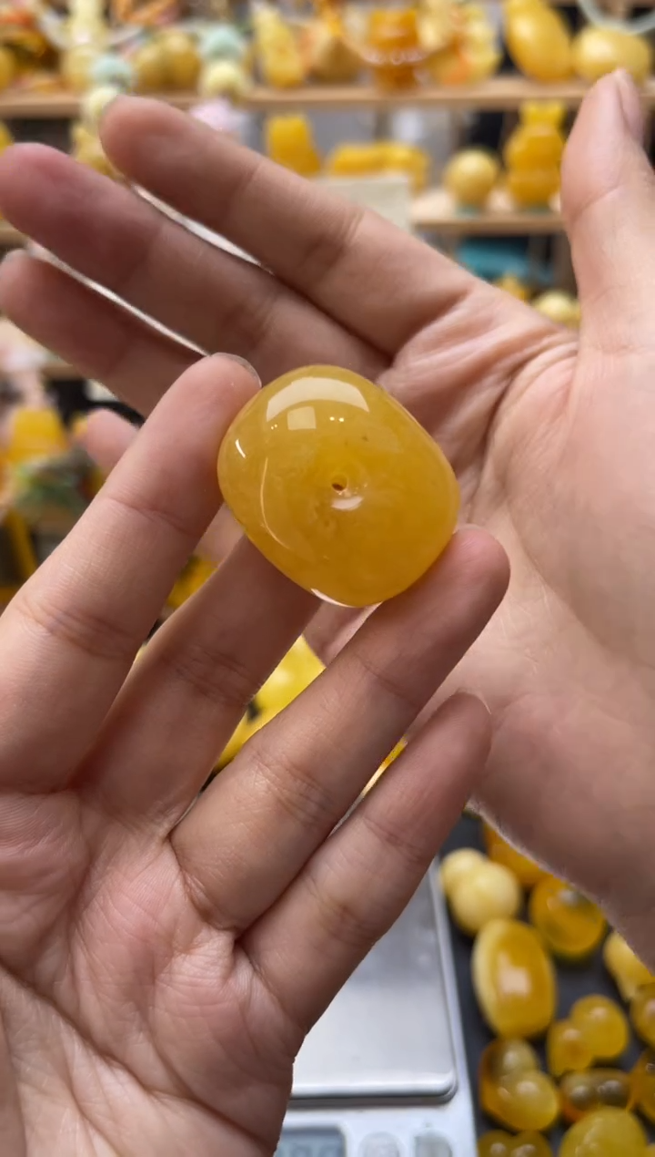 琥珀未镶嵌珠宝奇石041琥珀蜜蜡微瑕
