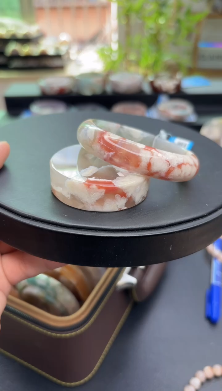 【闪购商品】石英质玉手镯未镶嵌C762(55圈赠送镯心)