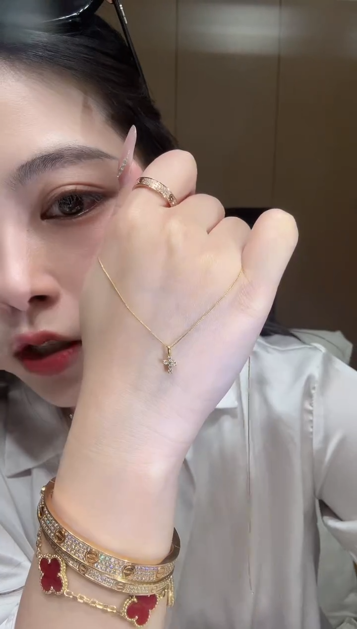 项链18K金镶嵌钻石项链yz