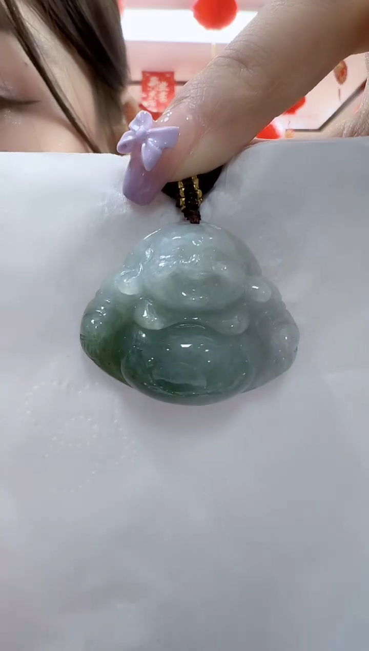 翡翠未镶嵌颈饰孤品佛公宽37高30厚11