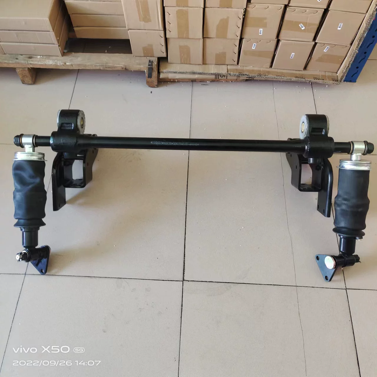 原厂大运风度风景F7东风特商系列车驾驶室改气囊减震器前悬浮一套