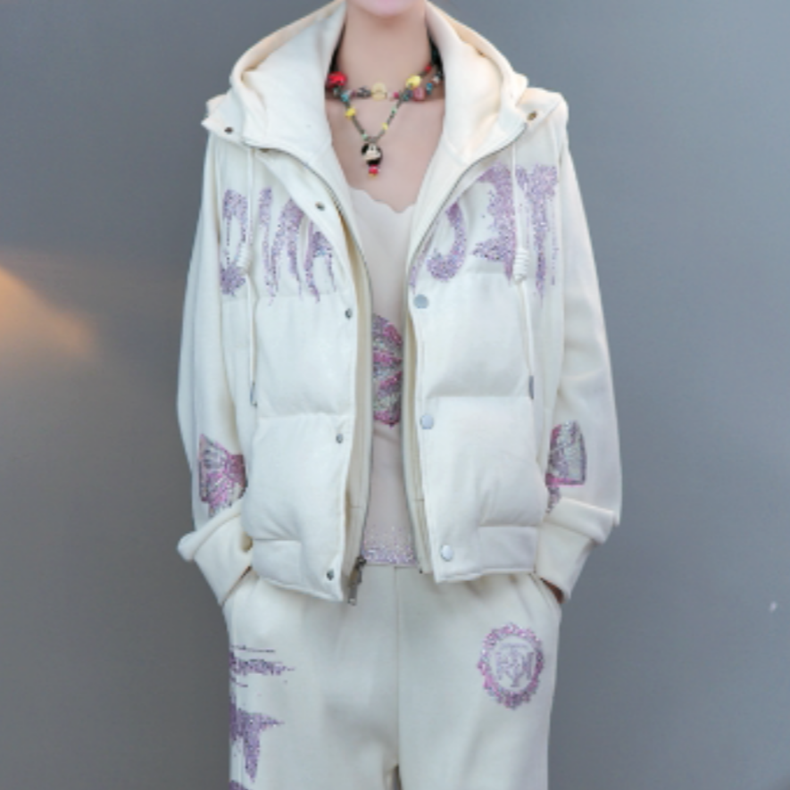 TCH（单马甲）私服秋冬旅游风烫钻时尚淑女米色马甲T75C07E5033