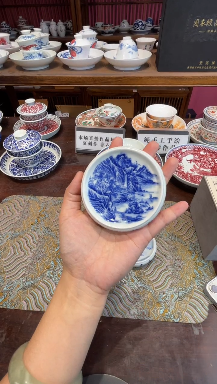 杯子瓷景德镇源头工厂生产，手工手绘