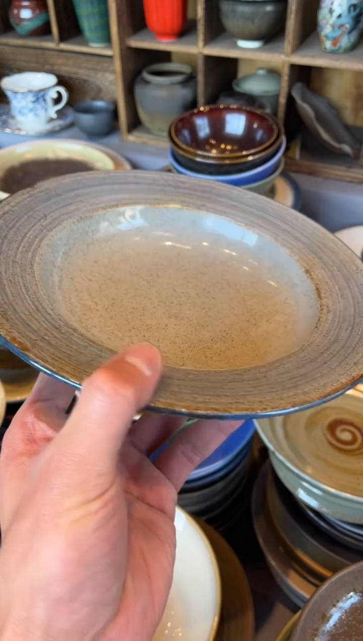 【闪购商品】瓷片236  微瑕青云平沿盘1个