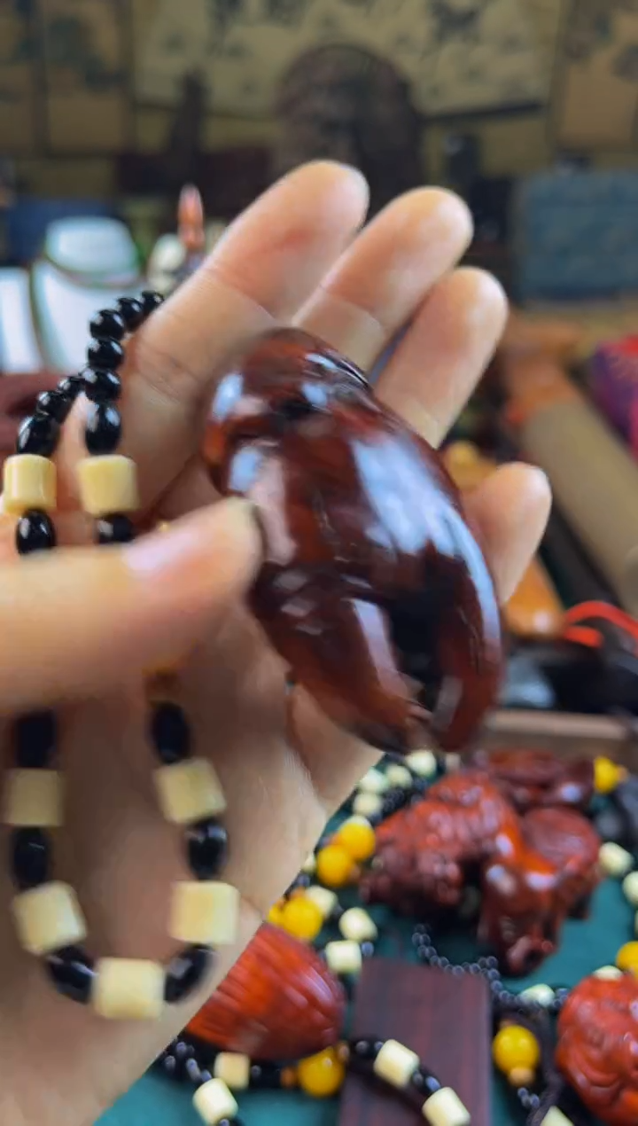 檀香紫檀（小叶紫檀）手把件