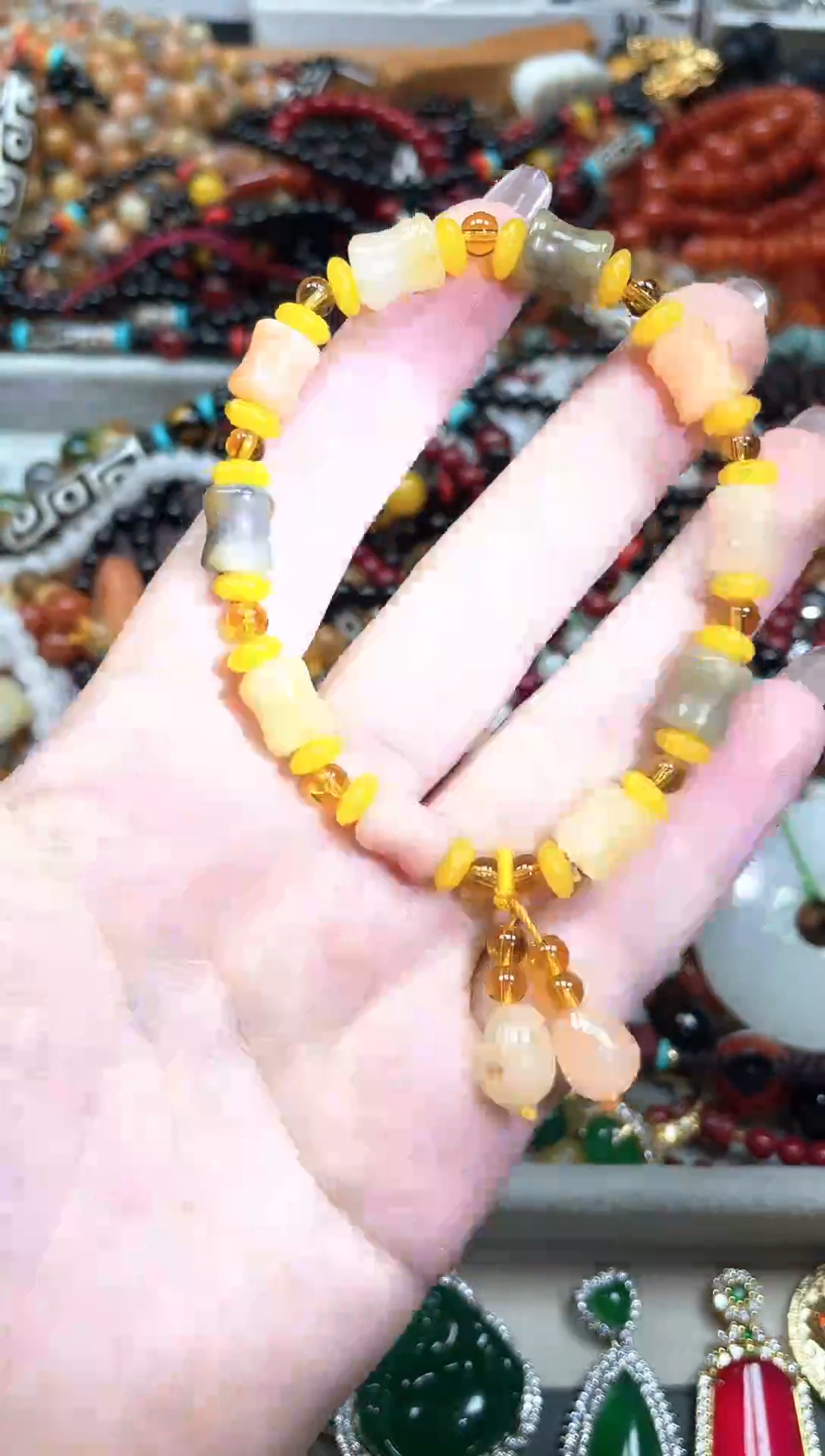 未镶嵌手串石英质玉（金丝玉）多样性发货拍一发一