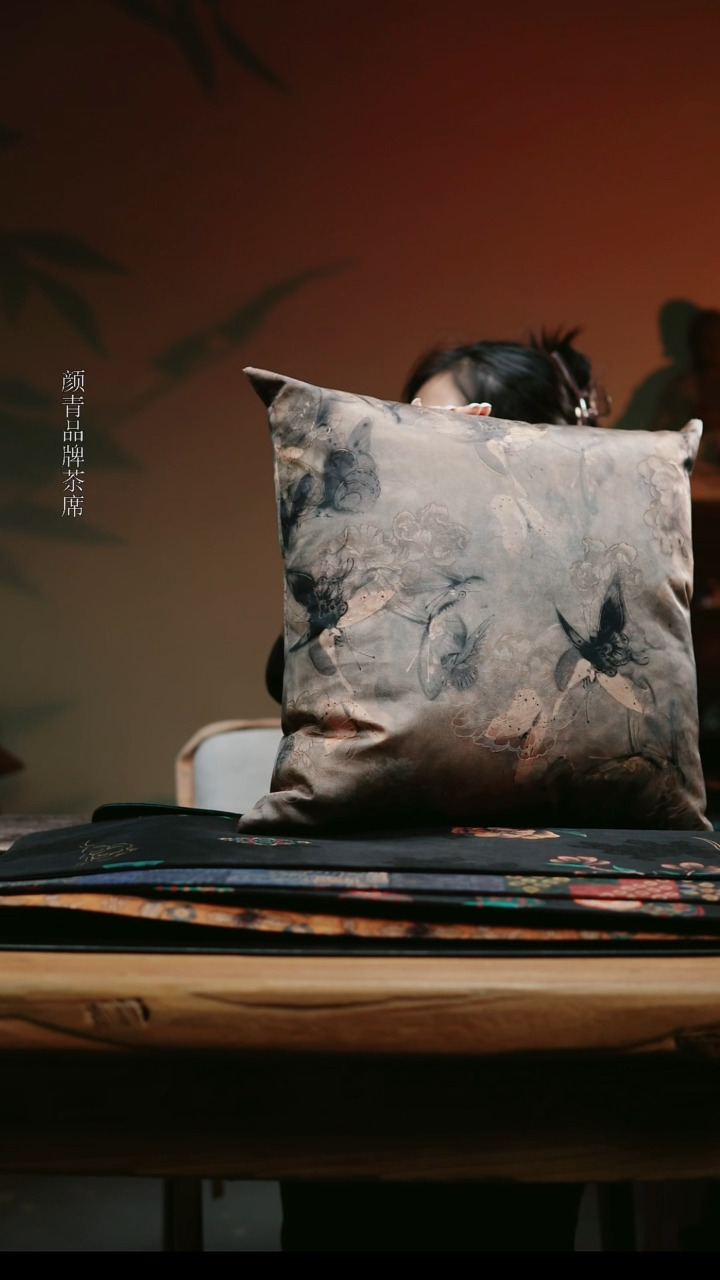别具一阁布艺尺寸45+45方枕
