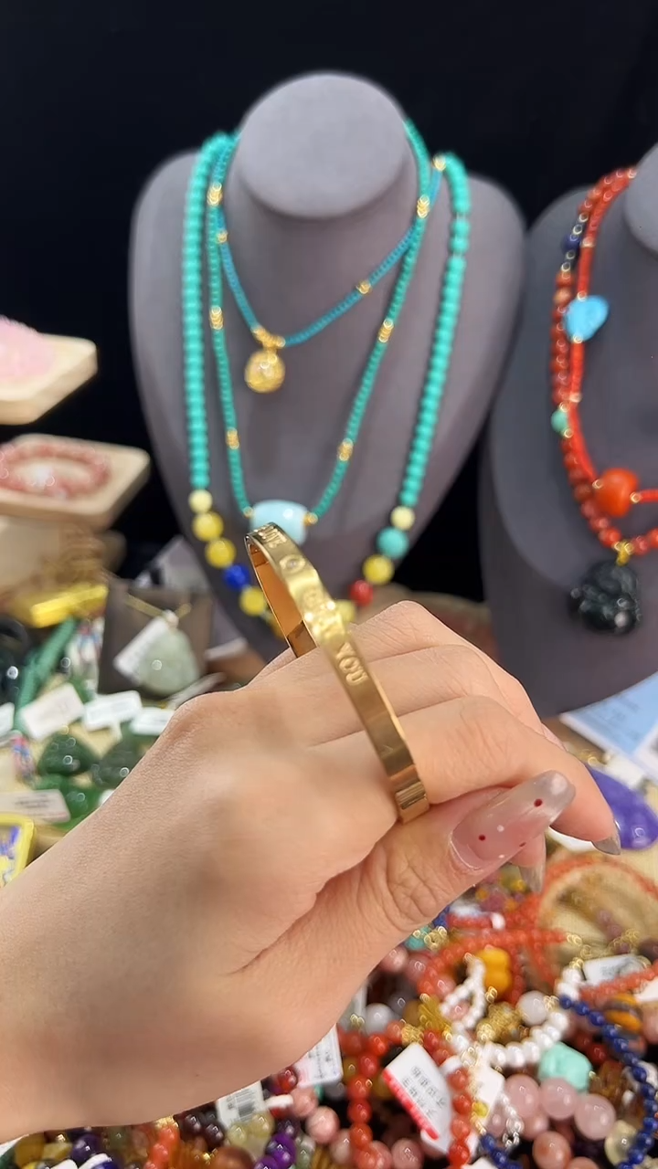 【闪购商品】玛瑙/玉髓手链钛钢手串