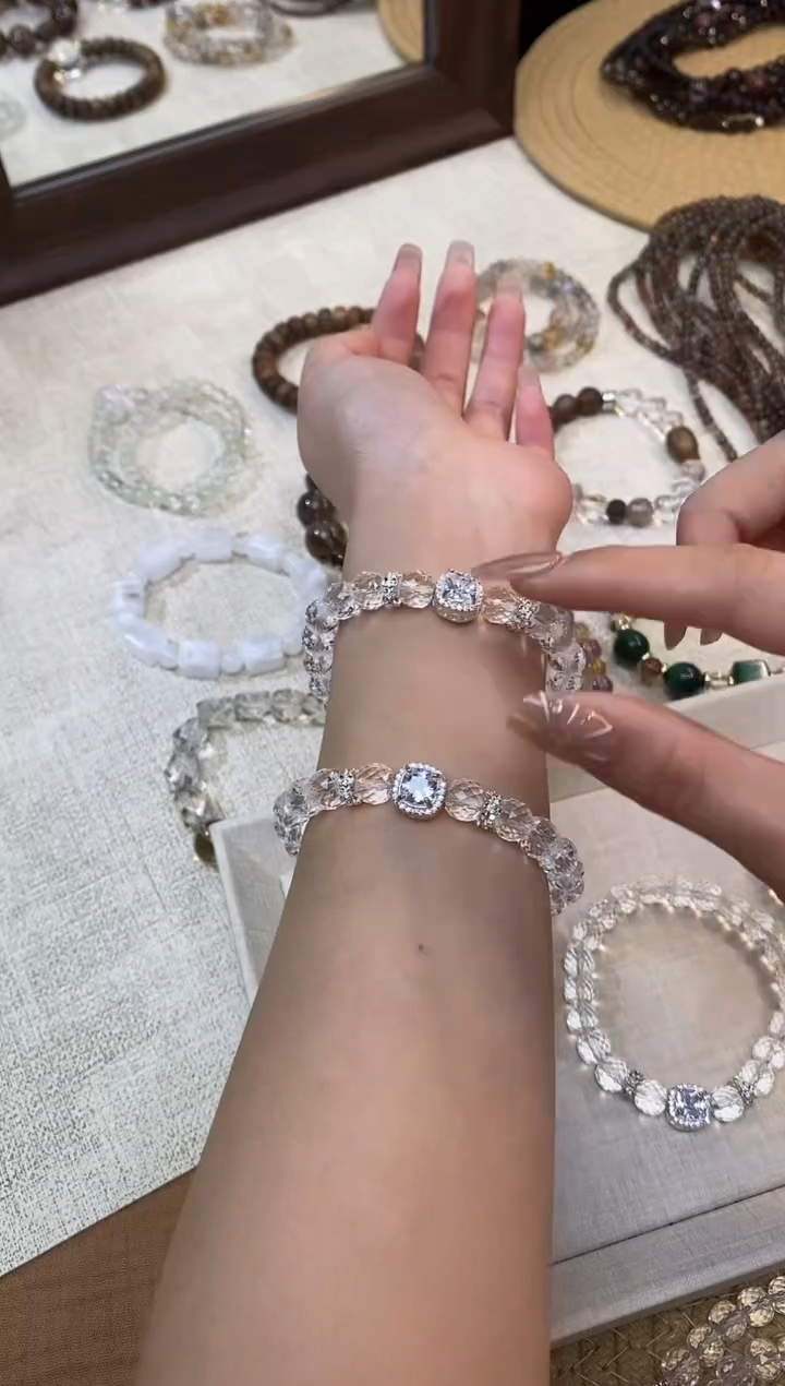 合金手链水晶净体白水晶车轮爆闪8mm+设计多样性发一