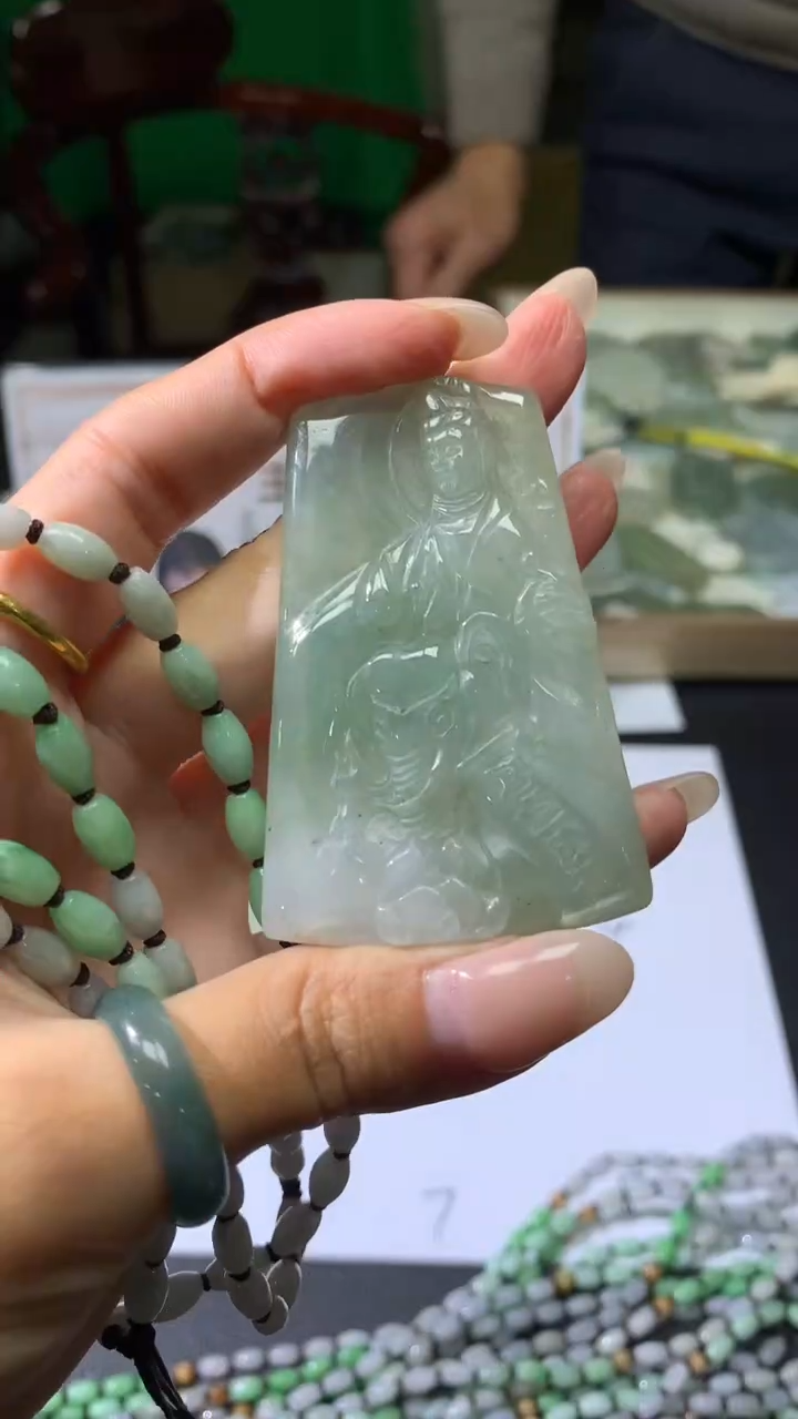 【闪购商品】定制翡翠未镶嵌不退不换CMH1件-A