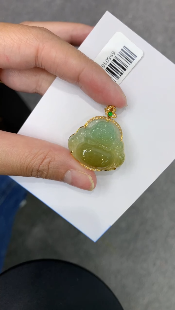 【闪购商品】翡翠颈饰18K金镶嵌1111111111111`