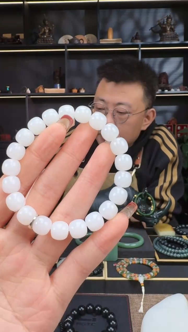 【闪购商品】和田玉1未镶嵌10mm金山老型手串