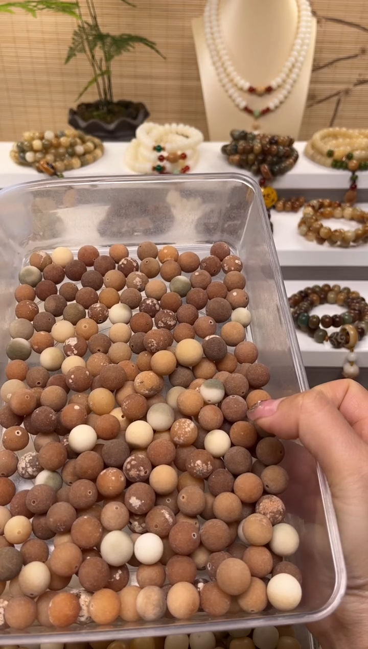 【闪购商品】白玉菩提吊坠满天星原籽30颗