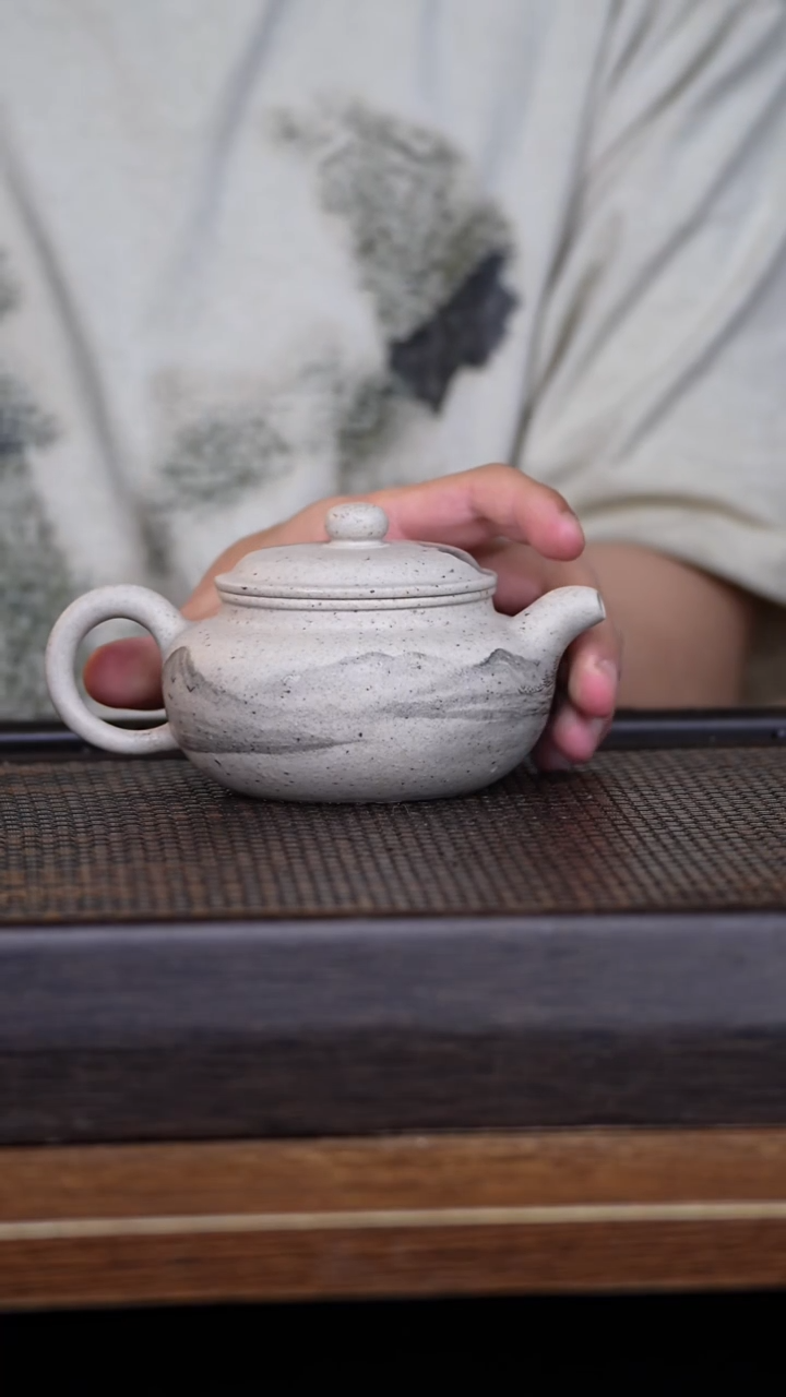 茶壶紫砂宜兴手工原矿紫砂壶001