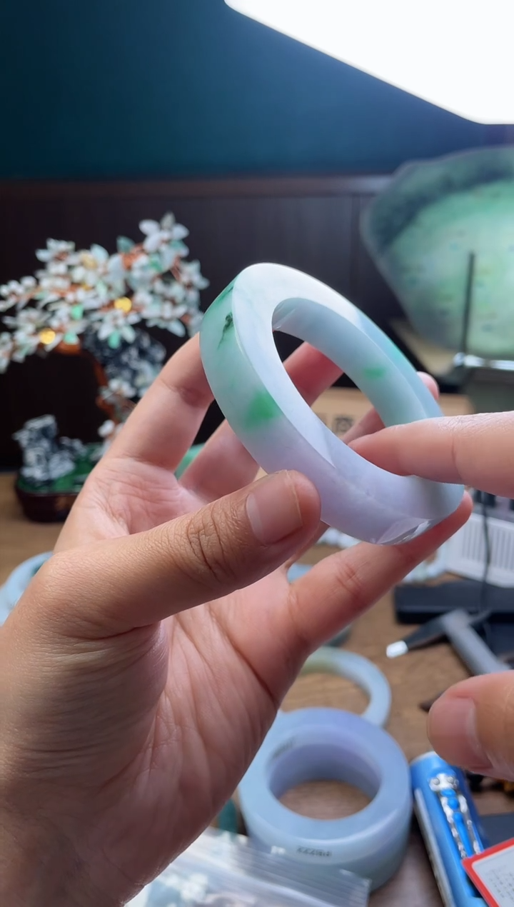 【闪购商品】定制翡翠手镯未镶嵌定制