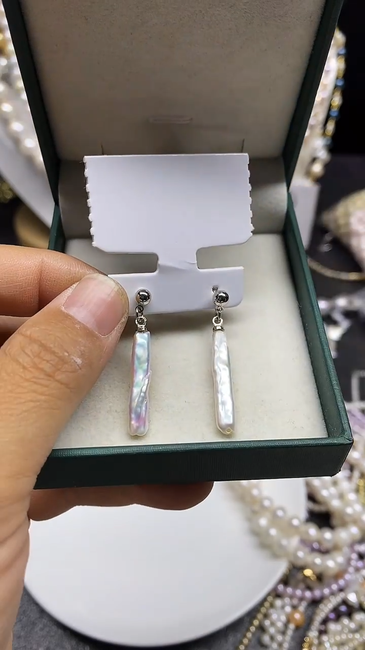 未镶嵌淡水珍珠耳饰多人