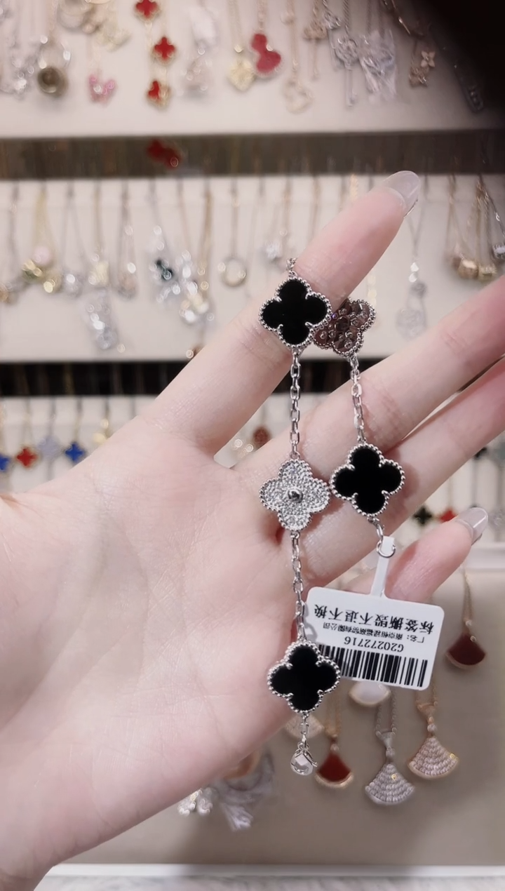 【闪购商品】钻石手链18K金镶嵌18K金镶嵌钻石 K白