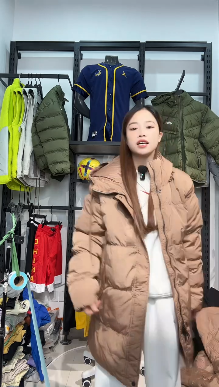 3369闪购编码 Nike/Jordan运动卫衣裤以直播间过款为准 尺码  l
