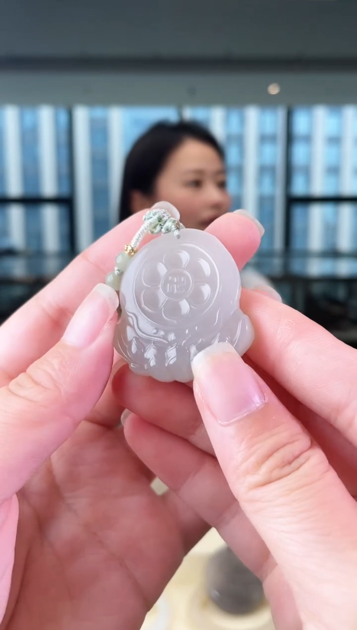 和田玉未镶嵌颈饰佛牌 xp