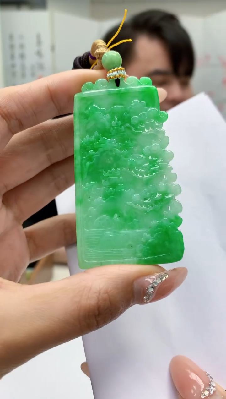 【闪购商品】定制翡翠未镶嵌5060MM-毛货挂件93