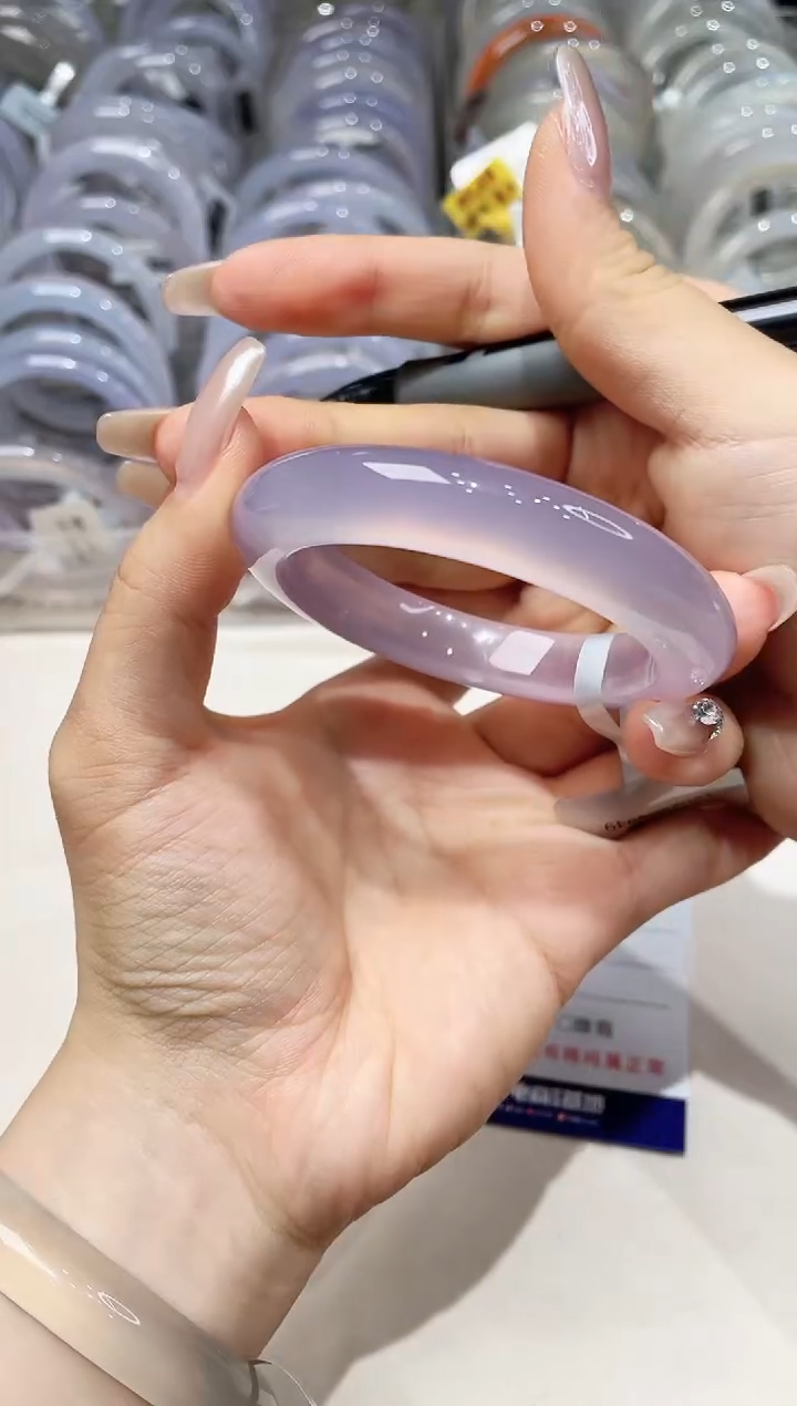 玛瑙/玉髓手镯未镶嵌237
