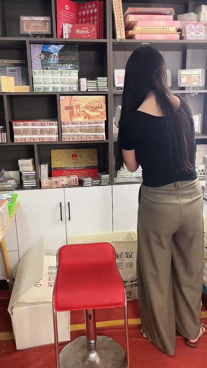 三冠一千张连号15189999