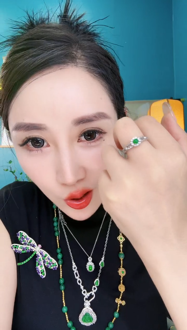 翡翠戒指未镶嵌戒指