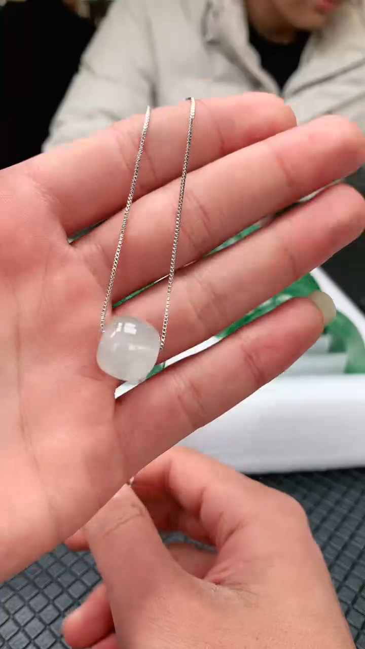 【闪购商品】石英质玉吊坠未镶嵌多样性发货