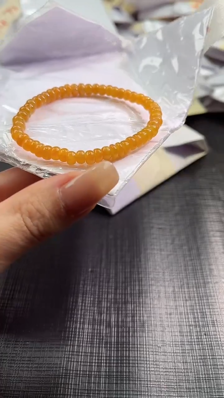 【闪购商品】翡翠手串未镶嵌100633717