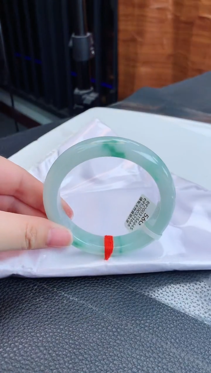 【闪购商品】翡翠手镯未镶嵌缅甸天然翡翠A货手镯