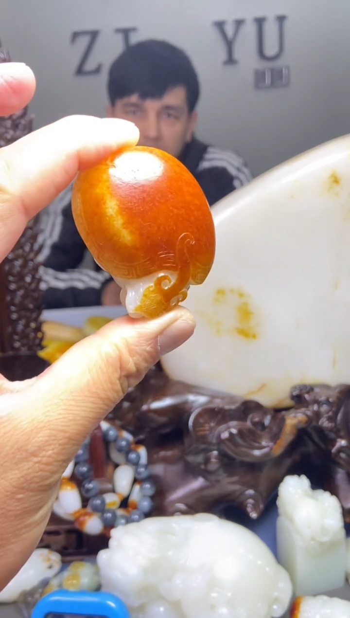 【闪购商品】和田玉把件未镶嵌和田玉