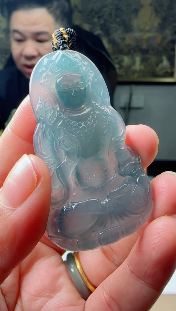 【闪购商品】翡翠颈饰未镶嵌1111111111