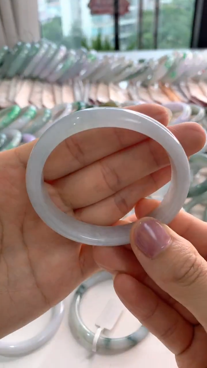 未镶嵌手镯翡翠54.7冰贵妃