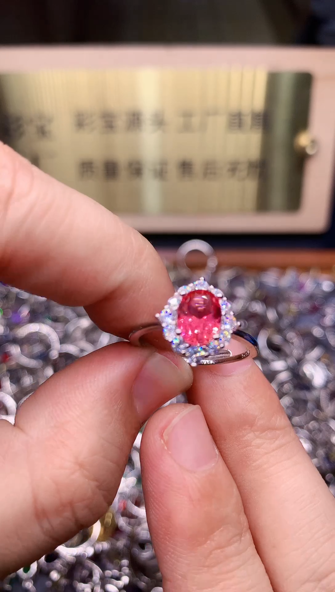 【闪购商品】蓝宝石戒指银S925镶嵌........