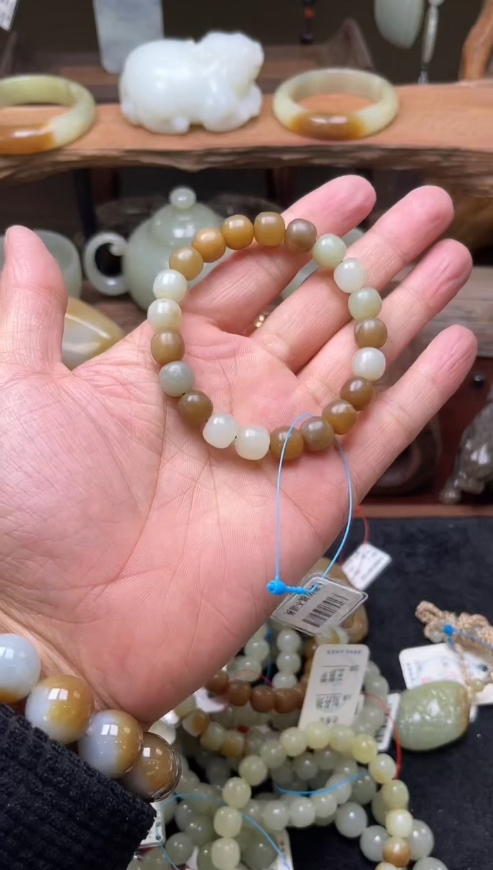 【闪购商品】和田玉手串未镶嵌卡10新疆糖多宝老型9002134