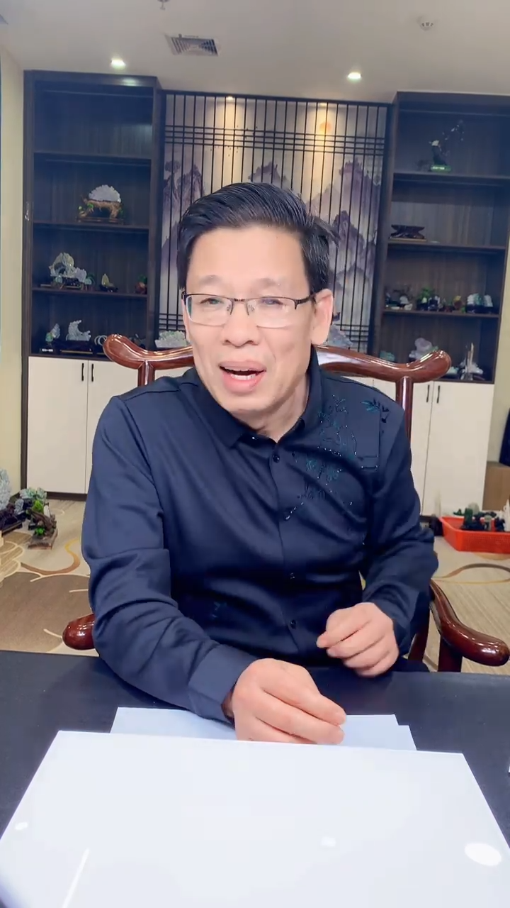 【闪购商品】定制翡翠未镶嵌1074-毛货挂件24