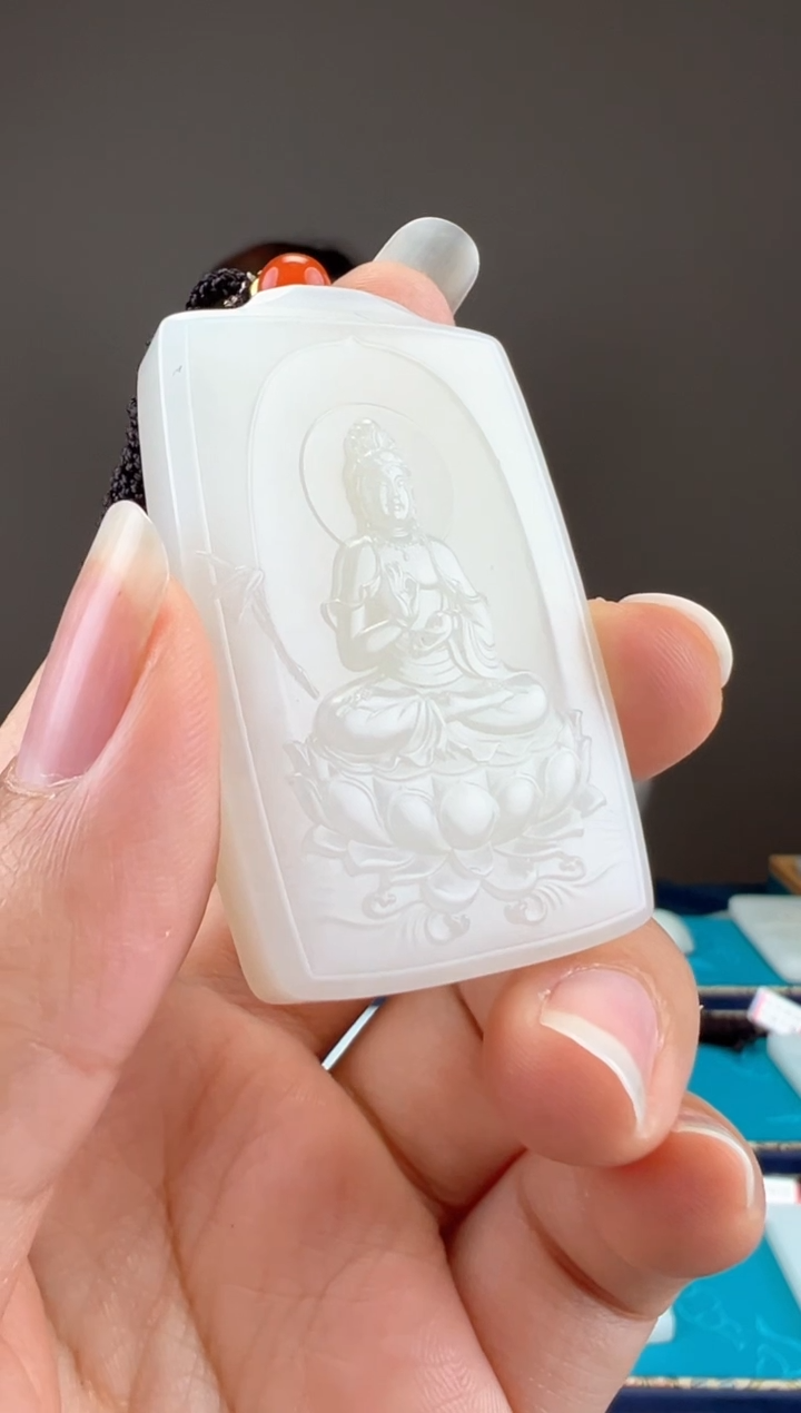 【闪购商品】和田玉颈饰未镶嵌1