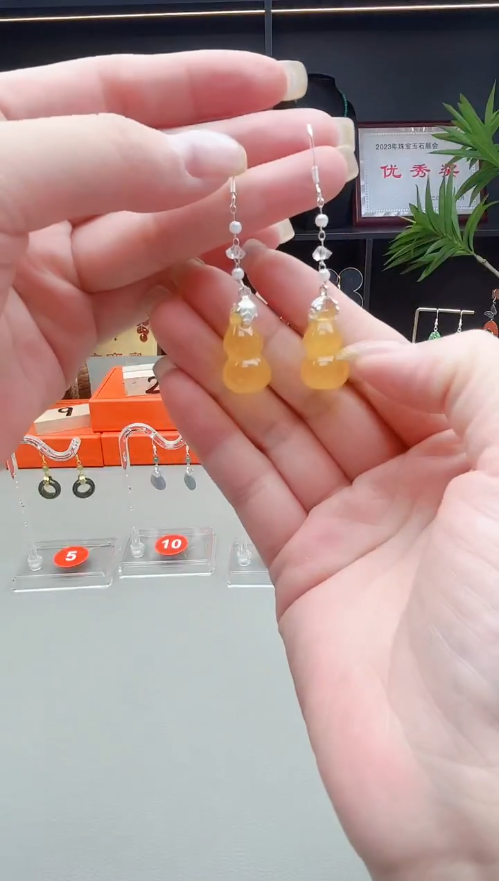 未镶嵌耳钉玛瑙/玉髓333