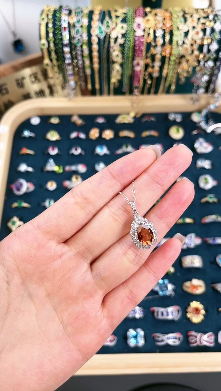 【闪购商品】黄晶颈饰银S925镶嵌D-570