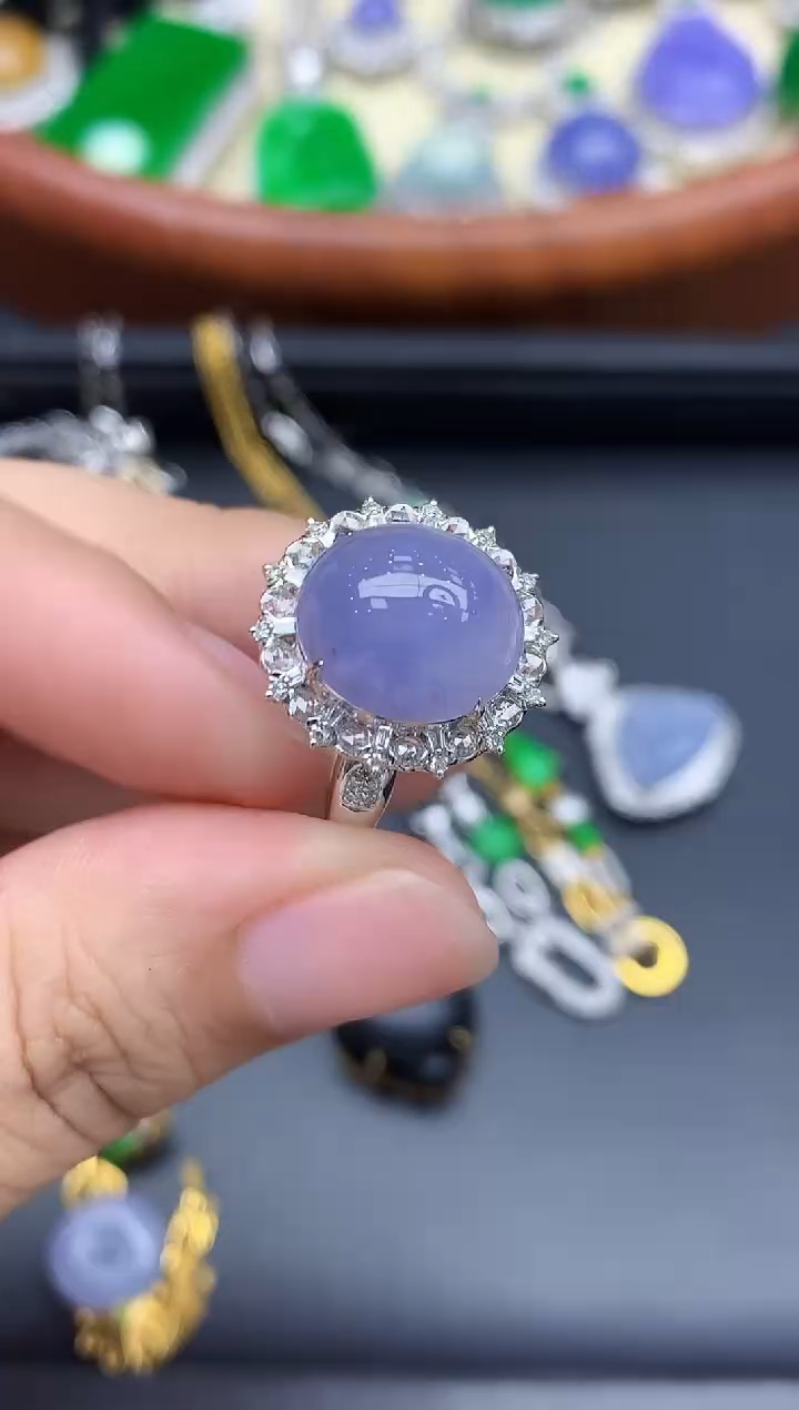 18K金镶嵌戒指翡翠667-中国好珍宝