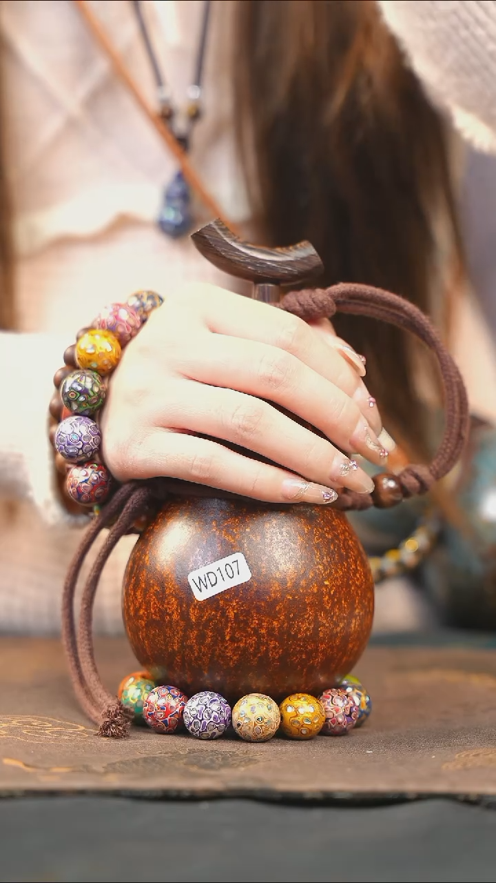 【闪购商品】WD107老咖色小容量酒葫芦随缘发